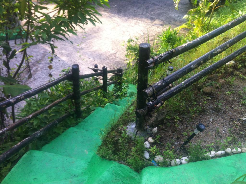 Feng Shui House Hotel Patong Bagian luar foto