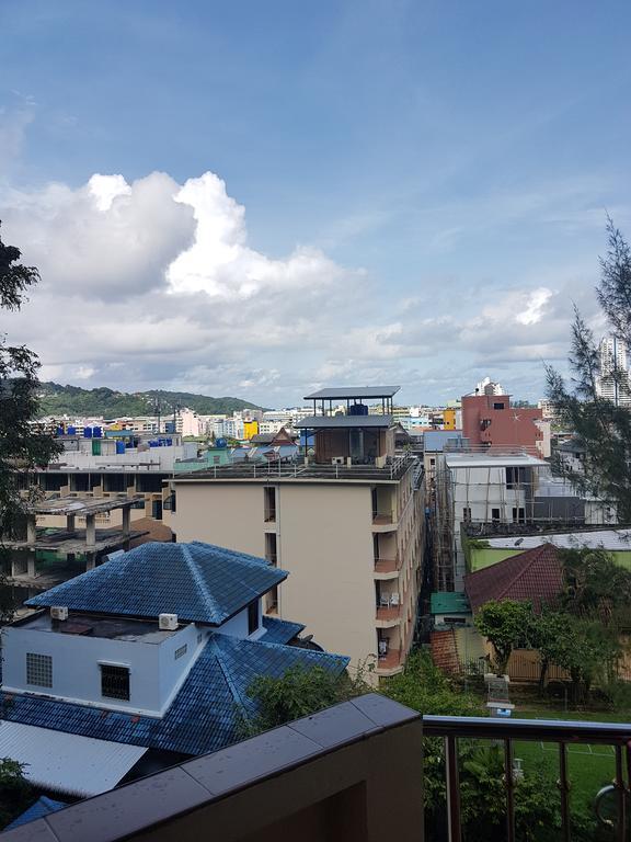 Feng Shui House Hotel Patong Bagian luar foto