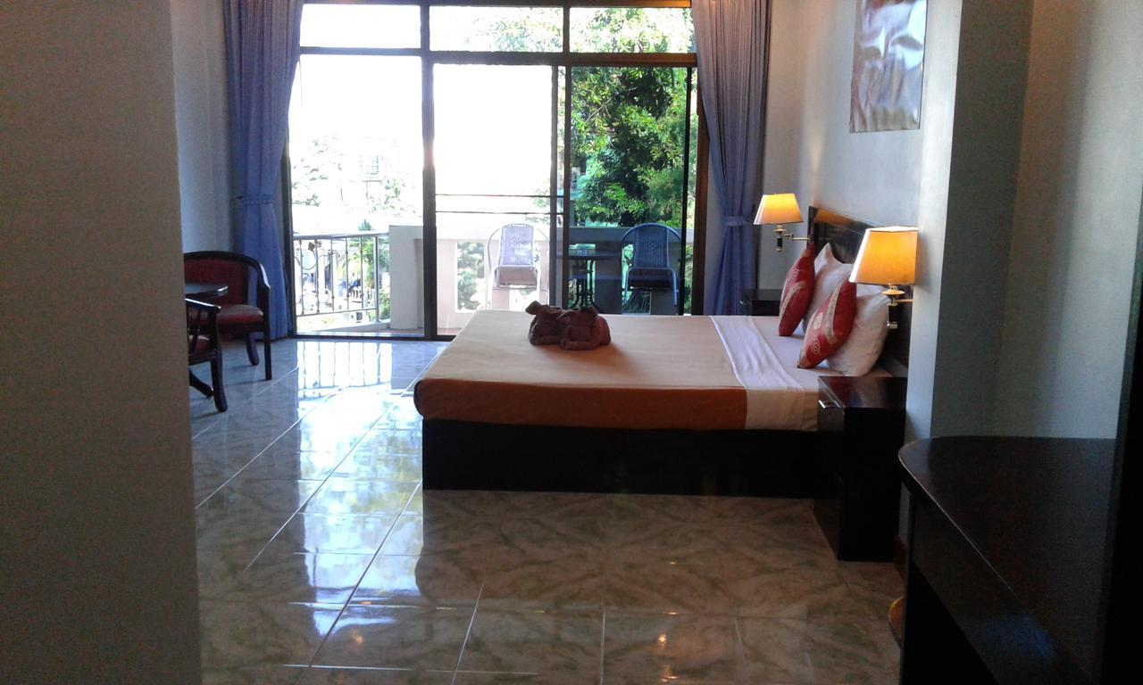 Feng Shui House Hotel Patong Bagian luar foto
