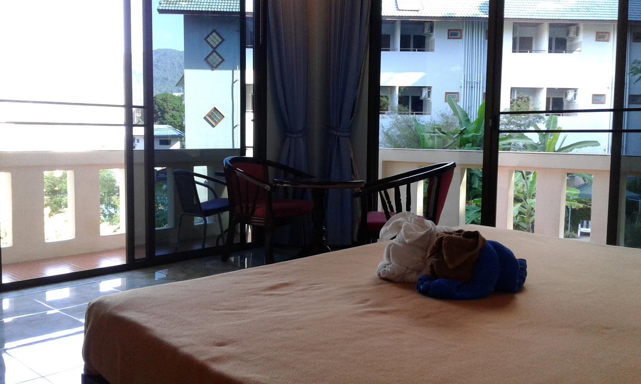 Feng Shui House Hotel Patong Bagian luar foto