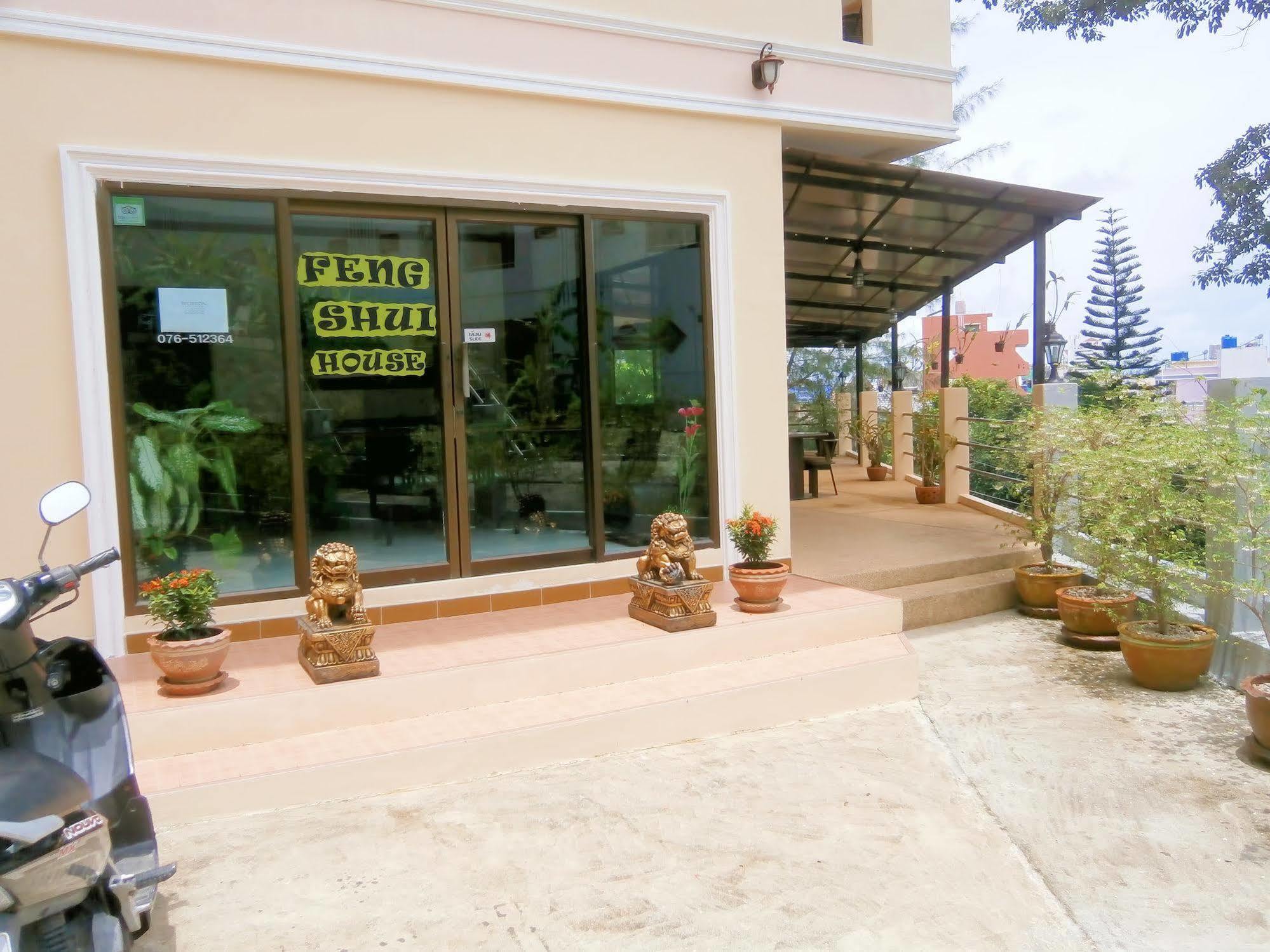 Feng Shui House Hotel Patong Bagian luar foto